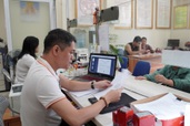 Sau sáp nhập, biên chế công chức xã được giữ nguyên chờ cơ cấu lại