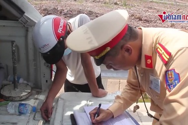 Đi theo Google map, xe máy vào cao tốc bị phạt 2,5 triệu đồng