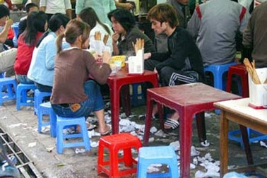 Tui “dị ứng” người Việt xấu xí