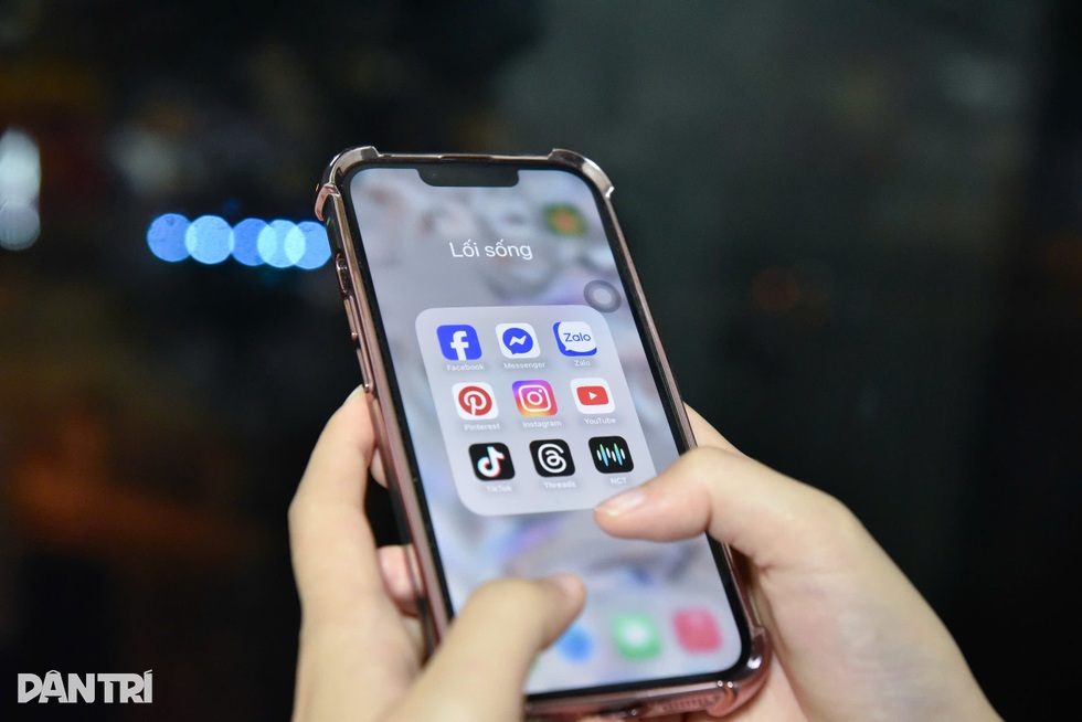 Tin mình ở phe chính nghĩa, Gen Z kiệt sức vì khẩu chiến theo drama - 4 Tin mình ở phe chính nghĩa, Gen Z kiệt sức vì khẩu chiến theo drama - 4