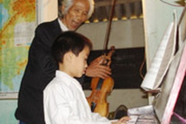 Bản sô-nát nơi đồng chiêm trũng