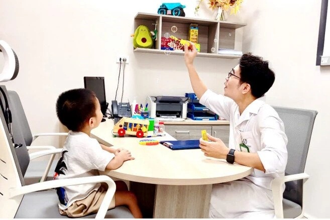 Tự hào vì con khác biệt, người mẹ không ngờ sự thật khó chấp nhận - 2