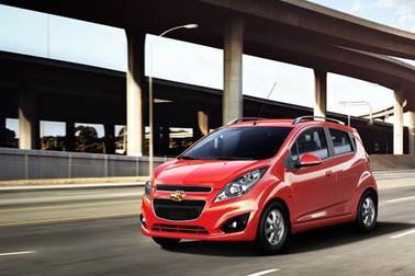 GM Việt Nam ra mắt Spark 1.0L MT