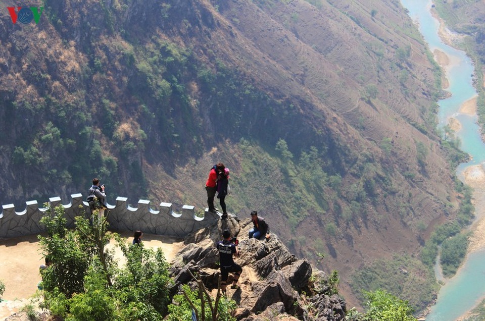 “Phượt” Hà Giang - mảnh đất nơi địa đầu Tổ quốc - 13 “Phượt” Hà Giang - mảnh đất nơi địa đầu Tổ quốc - 13