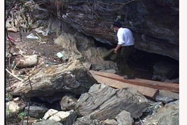 Lấp “hang vàng”, ngăn hàng ngàn người dân đổ về khai thác