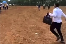 "Chạy như giặc" để chốt cọc đất: Môi giới đừng để bị mang tiếng chuyên lừa