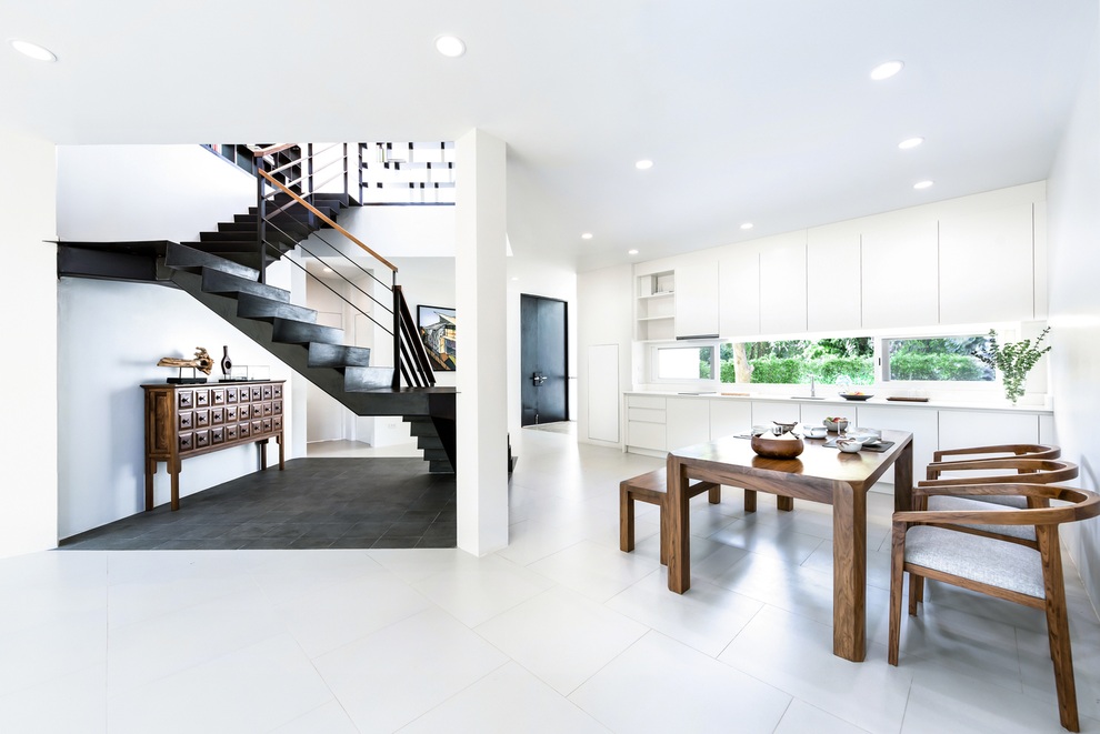 Biệt thự 340 m2 gần như không có tường  - 4