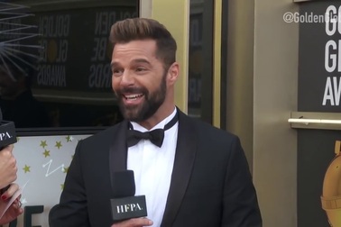 Ricky Martin lịch lãm trên thảm đỏ
