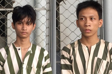 Không có tiền chơi game, 2 thanh niên rủ nhau đi cướp