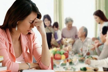 Nỗi sợ ăn Tết quê chồng