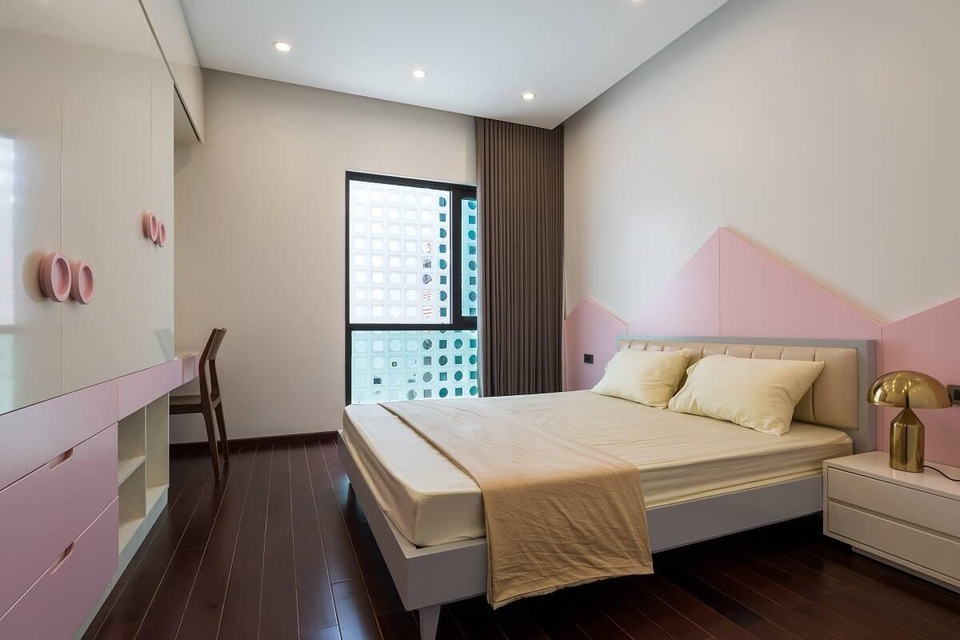 Gia đình ở Vinh xây nhà cản nắng, mùa hè mát lịm nhờ tuyệt chiêu không ngờ - 8 Gia đình ở Vinh xây nhà cản nắng, mùa hè mát lịm nhờ tuyệt chiêu không ngờ - 8