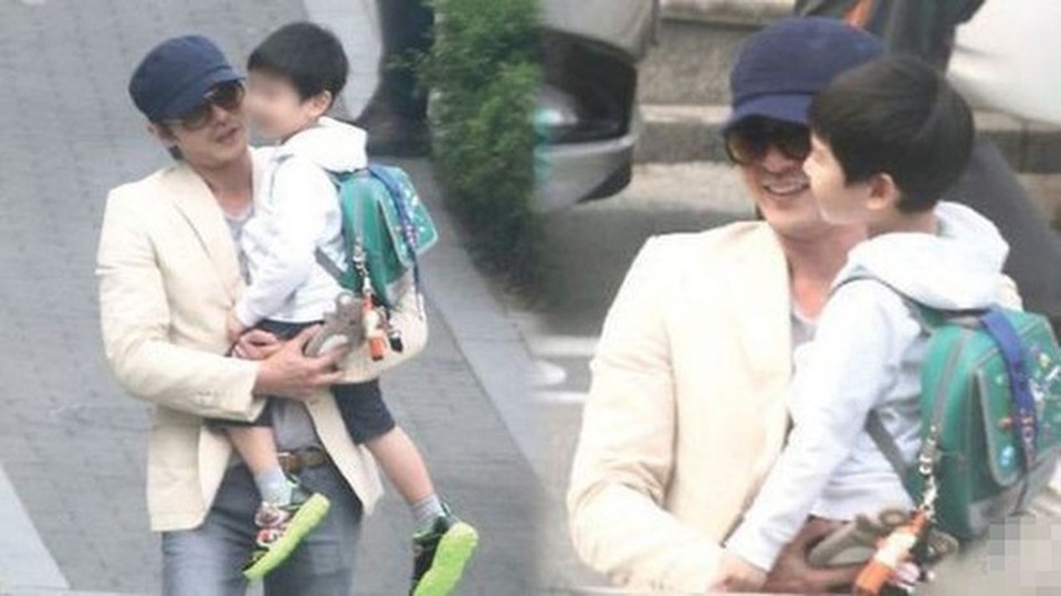 Mối quan hệ giữa vợ chồng Jang Dong Gun thế nào sau scandal tìm gái gọi? - 4 Mối quan hệ giữa vợ chồng Jang Dong Gun thế nào sau scandal tìm gái gọi? - 4