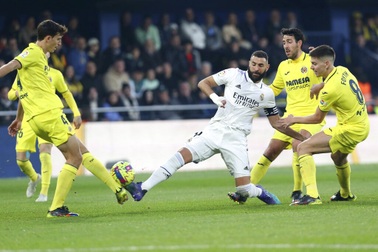 Benzema ghi bàn, Real Madrid vẫn thua đau đớn Villarreal