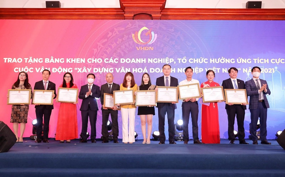 Tập đoàn Công nghệ G-Group được tôn vinh tại Diễn đàn văn hóa doanh nghiệp - 1 Tập đoàn Công nghệ G-Group được tôn vinh tại Diễn đàn văn hóa doanh nghiệp - 1