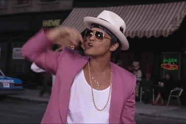 Uptown Funk - Bruno Mars (Top 10 video Youtube được xem nhiều nhất mọi thời đại)