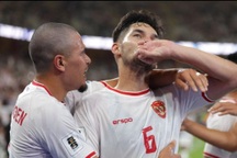 Cổ động viên Indonesia xấu hổ khi đội nhà nhập tịch tràn lan cầu thủ Hà Lan