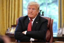 Ông Trump tức giận với cả Nga và Ukraine