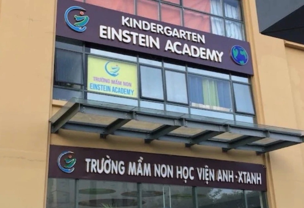 Pais acusam 3 professores de abuso de crianças em idade pré-escolar: Gestão de instituições educacionais - 2 Vụ phụ huynh tố 3 cô giáo bạo hành trẻ mầm non: Xử lý cơ sở giáo dục - 2