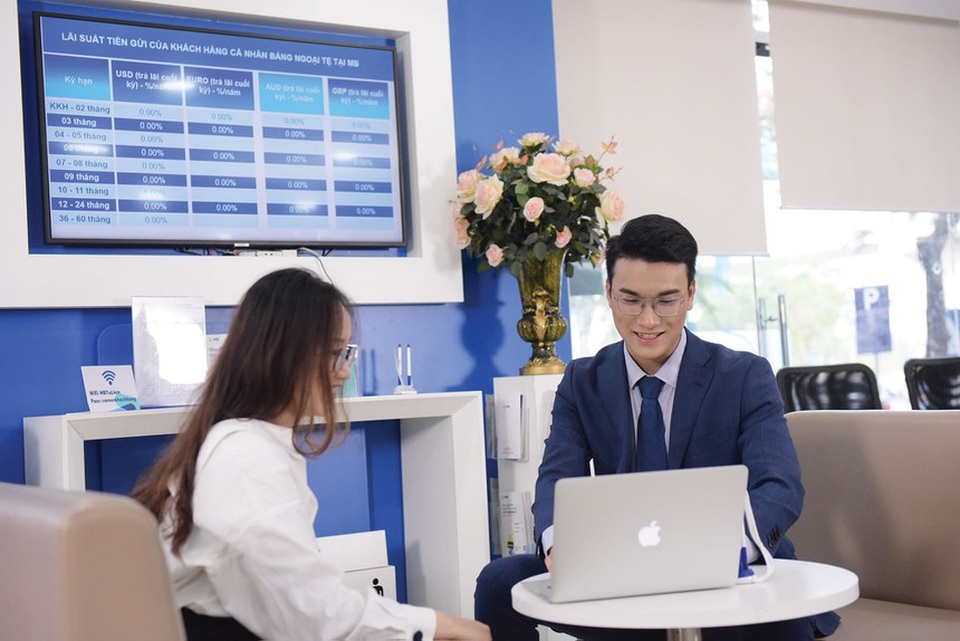 MB hỗ trợ doanh nghiệp vừa và nhỏ trở lại vòng sản xuất - 2 MB hỗ trợ doanh nghiệp vừa và nhỏ trở lại vòng sản xuất - 2