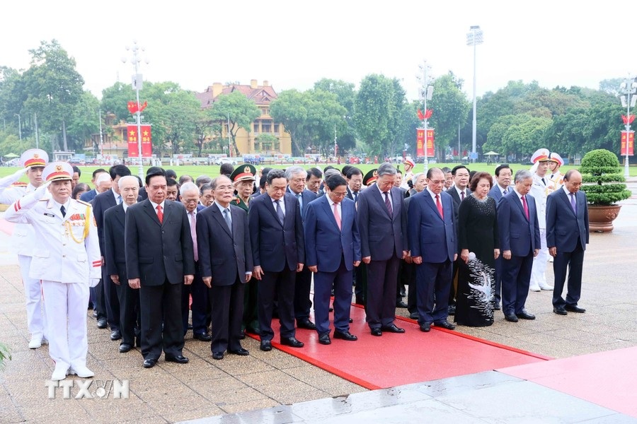 Lãnh đạo Đảng, Nhà nước vào Lăng viếng Chủ tịch Hồ Chí Minh nhân dịp Quốc khánh - 3