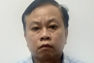 Bắt Phó Trưởng Ban Quản lý các Khu công nghiệp Bình Dương