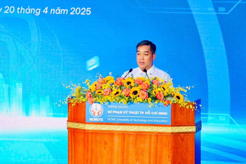Tập đoàn Đèo Cả đồng hành cùng thế hệ trẻ trên hành trình lập thân, lập nghiệp - 1 Tập đoàn Đèo Cả đồng hành cùng thế hệ trẻ trên hành trình lập thân, lập nghiệp - 1