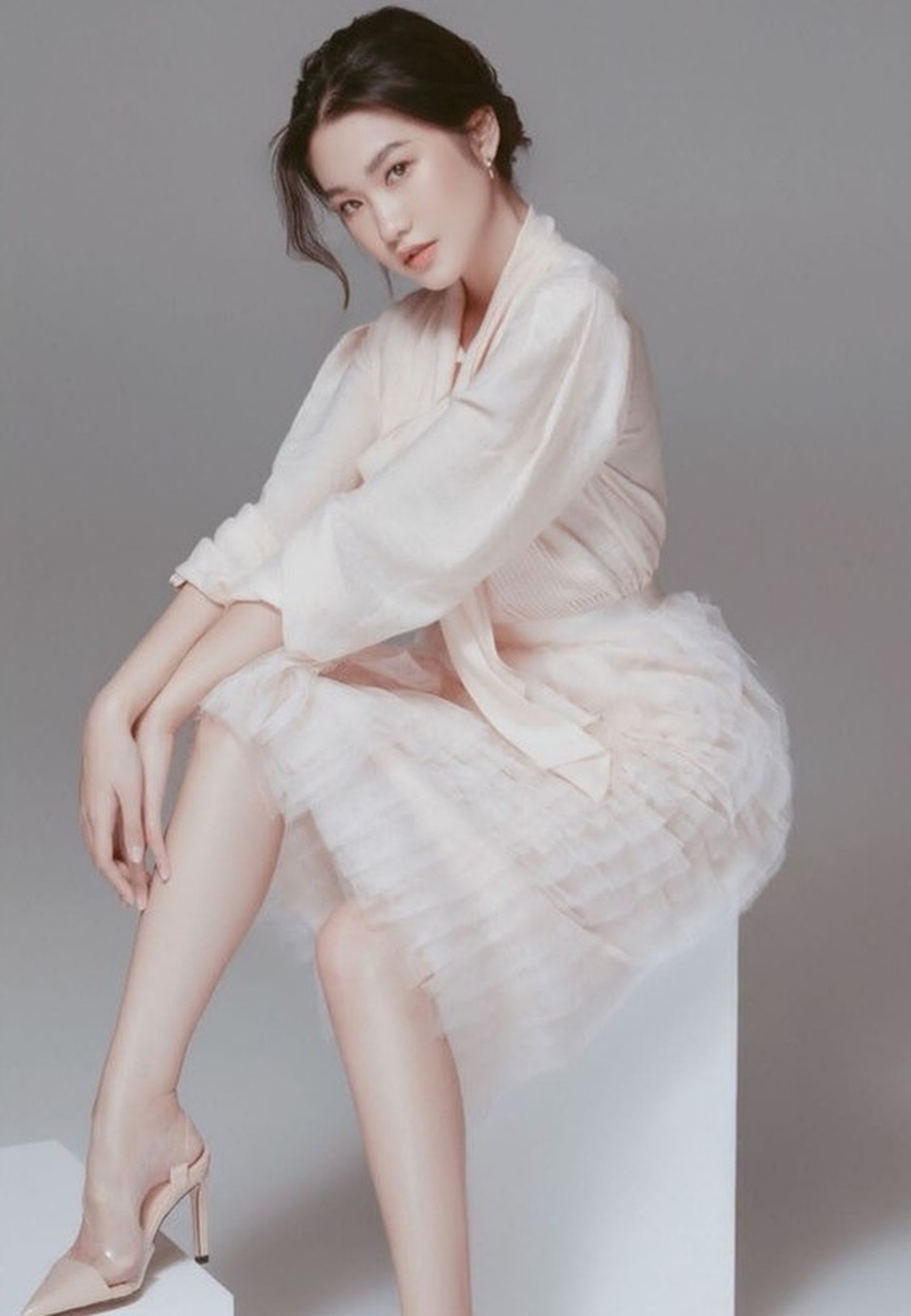 Ngẩn ngơ nhan sắc đời thường của loạt thí sinh Hoa hậu Việt Nam 2020 - 6 Ngẩn ngơ nhan sắc đời thường của loạt thí sinh Hoa hậu Việt Nam 2020 - 6