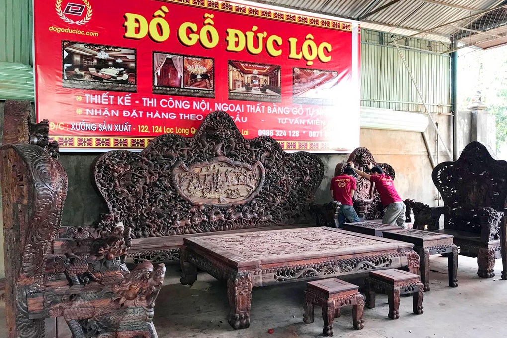 Đồ gỗ Đức Lộc vượt bão khẳng định vị thế trong ngành gỗ mỹ nghệ - 1 Đồ gỗ Đức Lộc vượt bão khẳng định vị thế trong ngành gỗ mỹ nghệ - 1