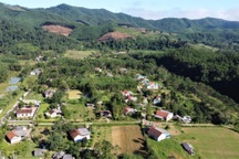 Hành trình vượt Trường Sơn "trốn" lửa đạn 80 năm trước từ bên kia biên giới