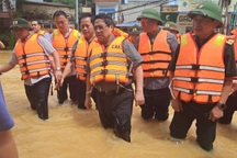 Thủ tướng tới Thái Nguyên, yêu cầu phòng chống lũ ngay theo cấp báo động
