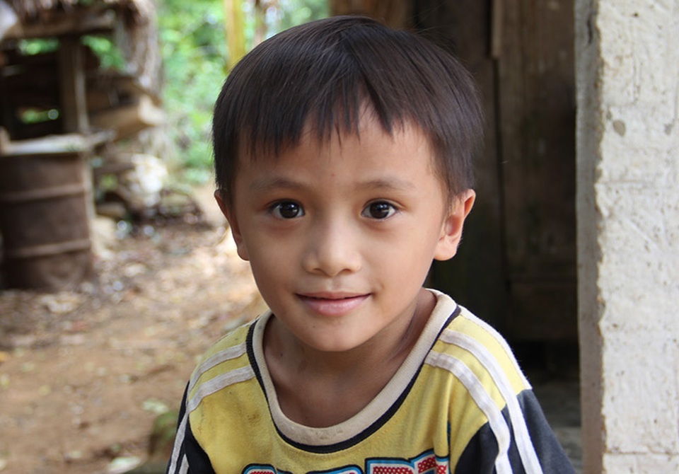 Thương cô gái nguy cơ mù vĩnh viễn, em trai bị suy tim mong bạn đọc giúp đỡ - 7 Thương cô gái nguy cơ mù vĩnh viễn, em trai bị suy tim mong bạn đọc giúp đỡ - 7