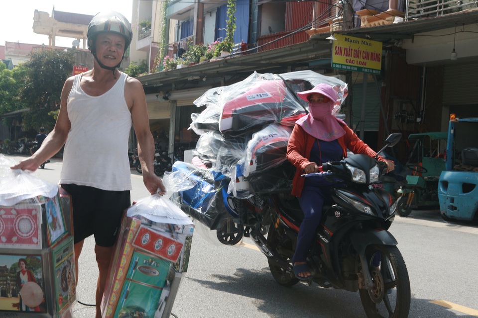 Hàng nghìn lượng vàng ế ẩm đầu tháng cô hồn - 2 Hàng nghìn lượng vàng ế ẩm đầu tháng cô hồn - 2