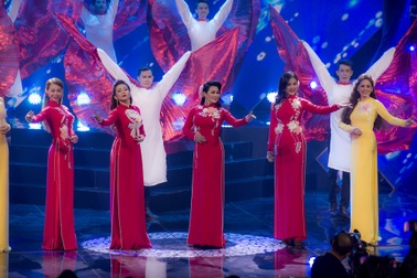 Lệ Thuỷ, Thanh Tuấn, Chí Tâm cùng xuất hiện trong Bước chân hai thế hệ