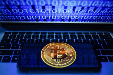 Một người dùng Coinbase bị kẻ gian lừa cuỗm 200 bitcoin trong 10 phút