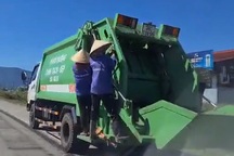 Tước bằng lái tài xế để 4 công nhân thu gom rác “đùa giỡn với thần chết”