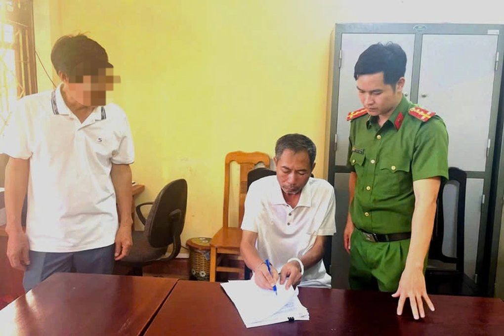 Bắt đối tượng lừa chạy án, chiếm đoạt 1,5 tỷ đồng - 1 Bắt đối tượng lừa chạy án, chiếm đoạt 1,5 tỷ đồng - 1