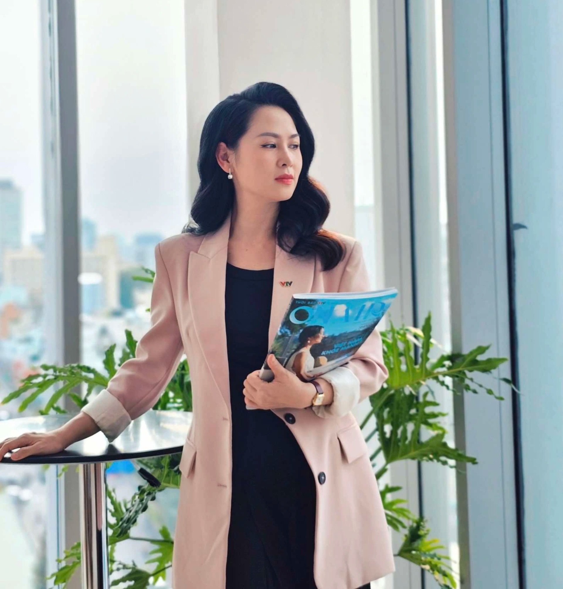 Đời tư kín tiếng của BTV Thúy Hằng VTV, tuổi 45 thích vào bếp - 9 Đời tư kín tiếng của BTV Thúy Hằng VTV, tuổi 45 thích vào bếp - 9
