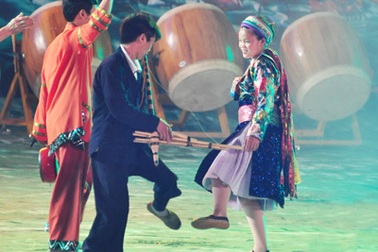 Tưng bừng tôn vinh ngày hội văn hóa các dân tộc Việt Nam