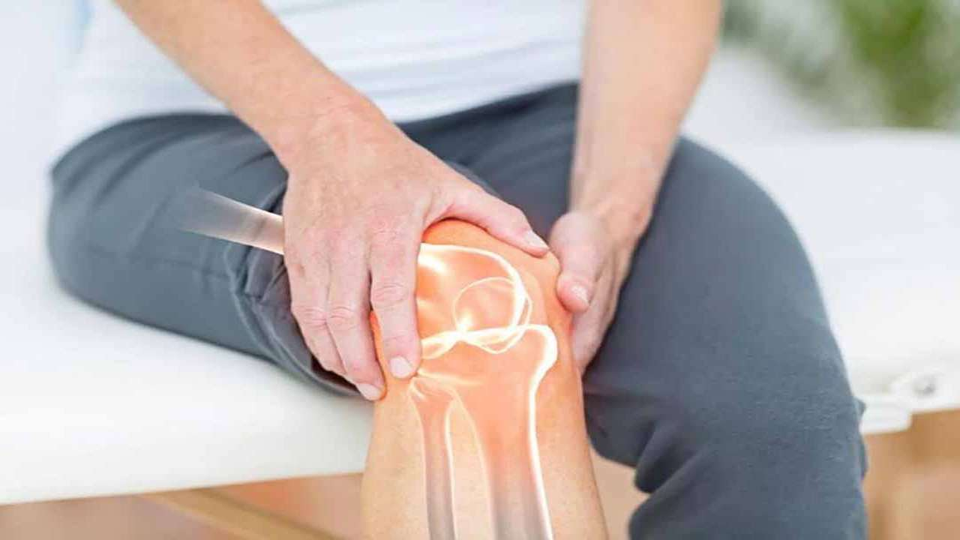 Đừng để tuổi già phải chịu đựng đau nhức xương khớp - 1 Đừng để tuổi già phải chịu đựng đau nhức xương khớp - 1