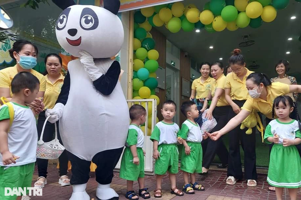 Quảng Nam: Học sinh Nam Trà My đi chân trần dự khai giảng năm học mới - 5 Quảng Nam: Học sinh Nam Trà My đi chân trần dự khai giảng năm học mới - 5