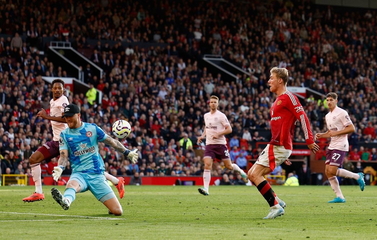 Garnacho, Hojlund giúp Man Utd ngược dòng thắng Brentford - 3