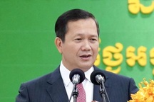 Campuchia cáo buộc Thái Lan đào chiến hào, đưa pháo tới biên giới