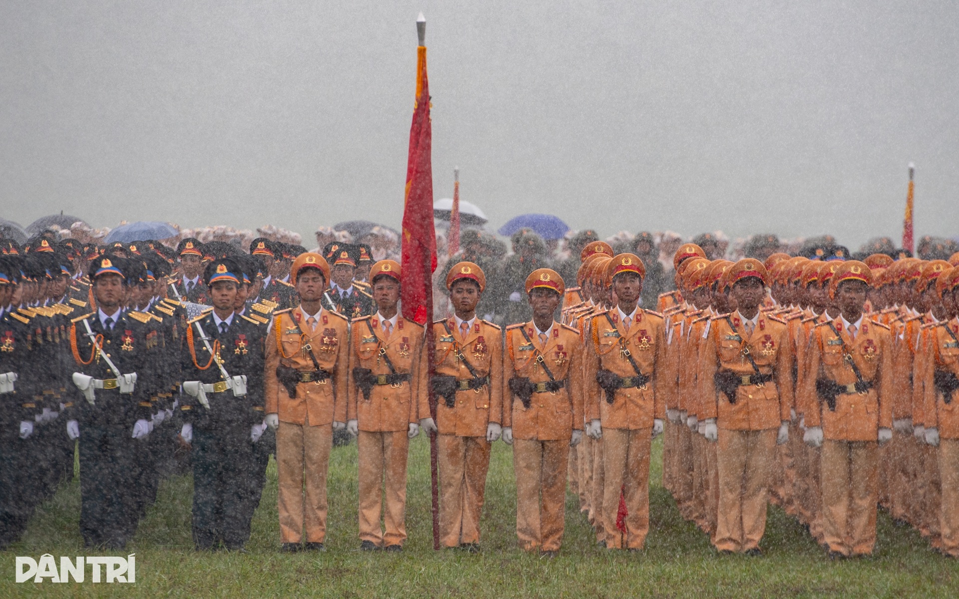 “Vượt nắng thắng mưa”, ý chí ngày hội non sông - 6 “Vượt nắng thắng mưa”, ý chí ngày hội non sông - 6