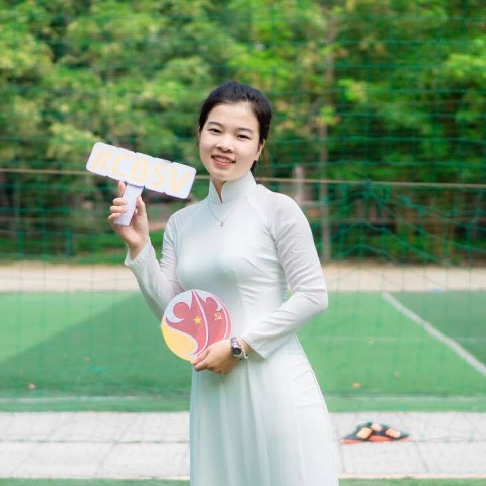 Nghị lực của nữ sinh vượt khó để nuôi ước mơ trở thành luật sư giỏi - 1 Nghị lực của nữ sinh vượt khó để nuôi ước mơ trở thành luật sư giỏi - 1