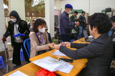 Lịch mới chi trả lương hưu, trợ cấp bảo hiểm xã hội trong tháng 3