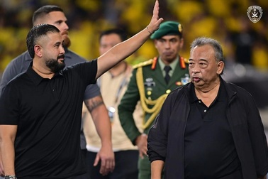 Lộ danh tính người giới thiệu 7 cầu thủ nhập tịch khiến FAM bị trừng phạt