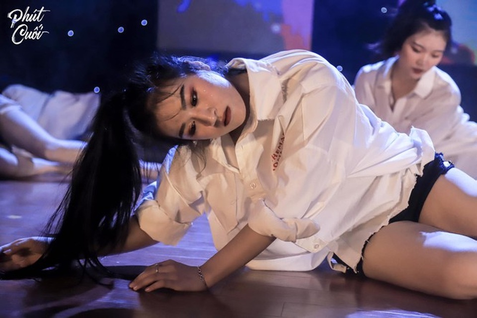 Xao xuyến với nữ sinh đa tài, năng động Học viện Báo chí và Tuyên truyền - 7 Xao xuyến với nữ sinh đa tài, năng động Học viện Báo chí và Tuyên truyền - 7