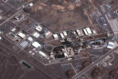 Nga đề nghị tiếp nhận uranium làm giàu của Iran