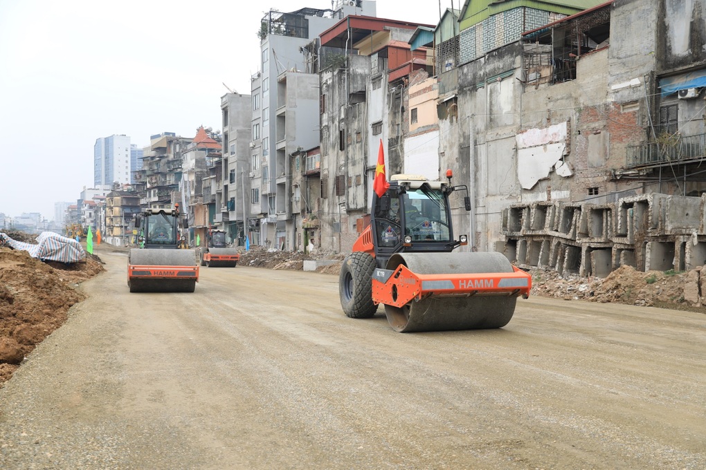 Bí thư Hà Nội chốt tiến độ 4 dự án để đường bớt tắc, phố bớt ngập - 2