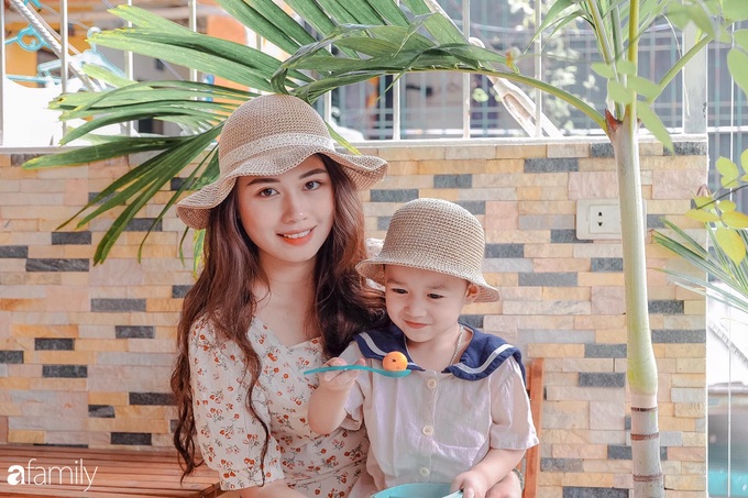 Mẹ trẻ Hà Nội kiếm tiền triệu mùa dịch nhờ móc đồ phụ kiện dễ thương cho mẹ và bé, đã xinh đẹp còn khéo léo khiến chị em mê mệt - Ảnh 1. Mẹ trẻ Hà Nội kiếm tiền triệu mùa dịch nhờ móc đồ phụ kiện dễ thương cho mẹ và bé, đã xinh đẹp còn khéo léo khiến chị em mê mệt - Ảnh 1.